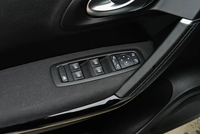 Renault Kadjar din 2019 cu 82.900 km - oferta REN151604 - foto 23