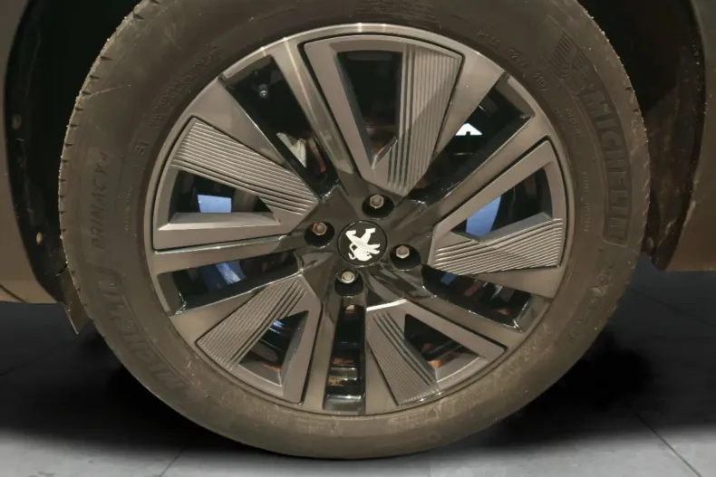 Peugeot 2008 din 2020 cu 99.916 km - oferta PEU151616 - foto 9