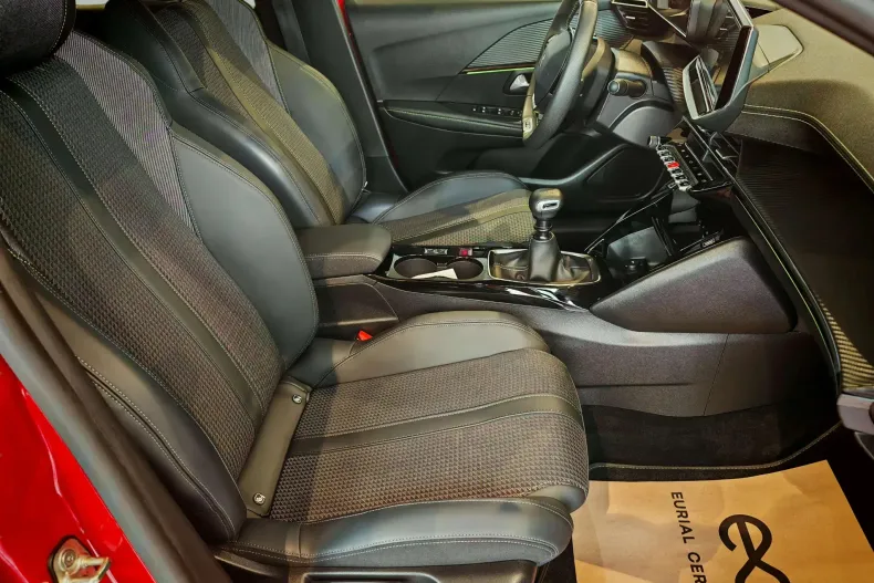 Peugeot 208 din 2020 cu 43.267 km - oferta PEU151617 - foto 13