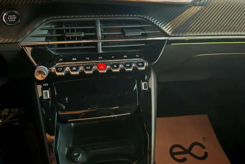 Peugeot 208 din 2020 cu 43.267 km - oferta PEU151617 - foto 37