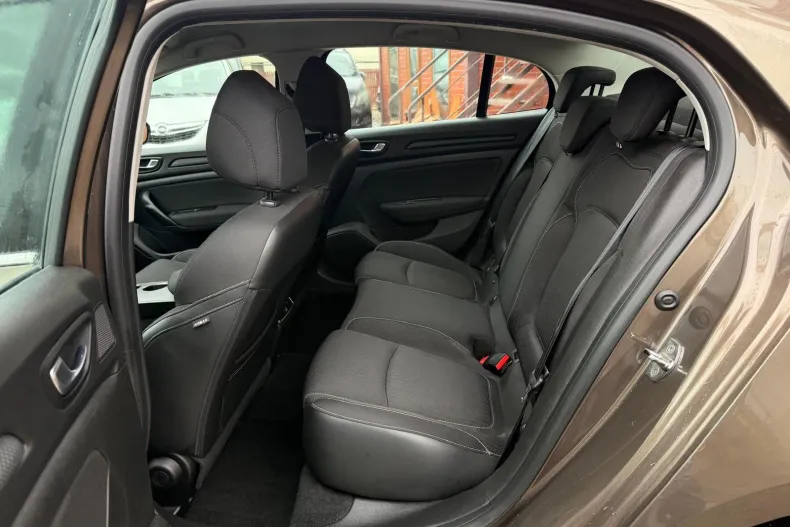 Renault Megane din 2020 cu 163.095 km - oferta REN151618 - foto 8