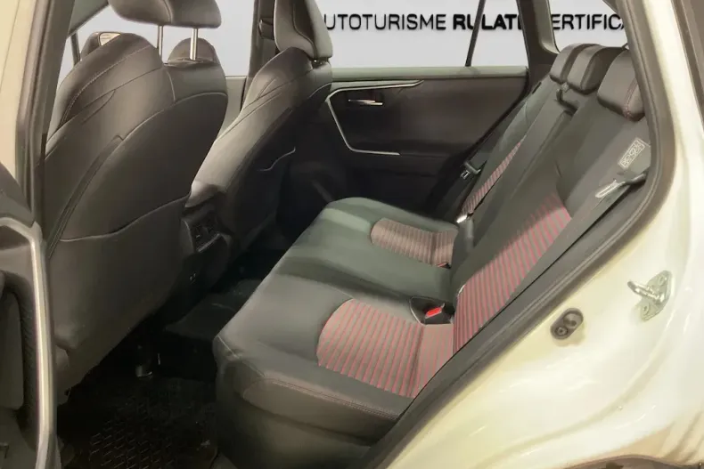 Toyota RAV4 din 2021 cu 111.266 km - oferta TOY151620 - foto 7