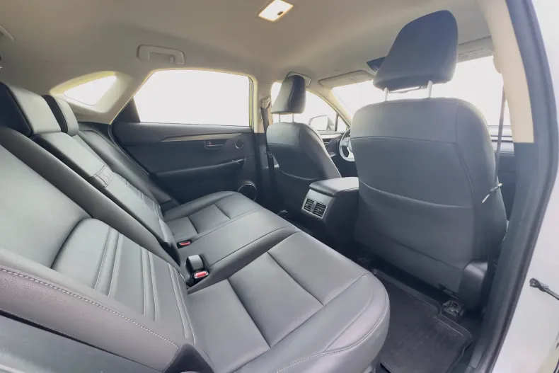 Lexus Seria NX din 2021 cu 55.938 km - oferta LEX151623 - foto 20