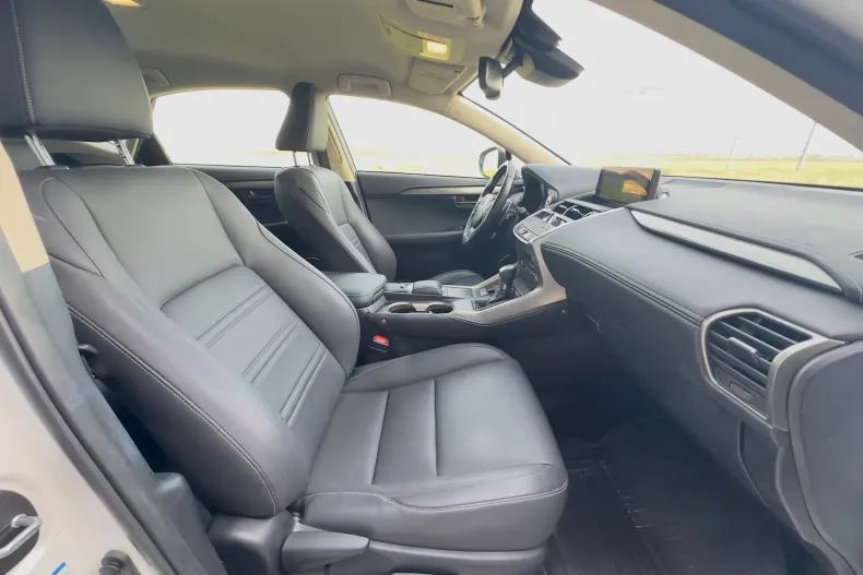 Lexus Seria NX din 2021 cu 55.938 km - oferta LEX151623 - foto 23