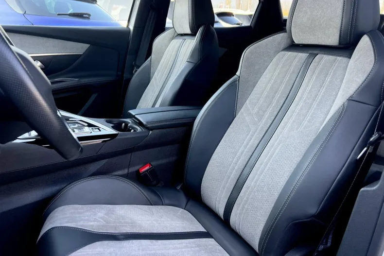 Peugeot 3008 din 2021 cu 163.072 km - oferta PEU151626 - foto 13