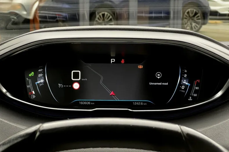 Peugeot 3008 din 2019 cu 160.606 km - oferta PEU151628 - foto 23