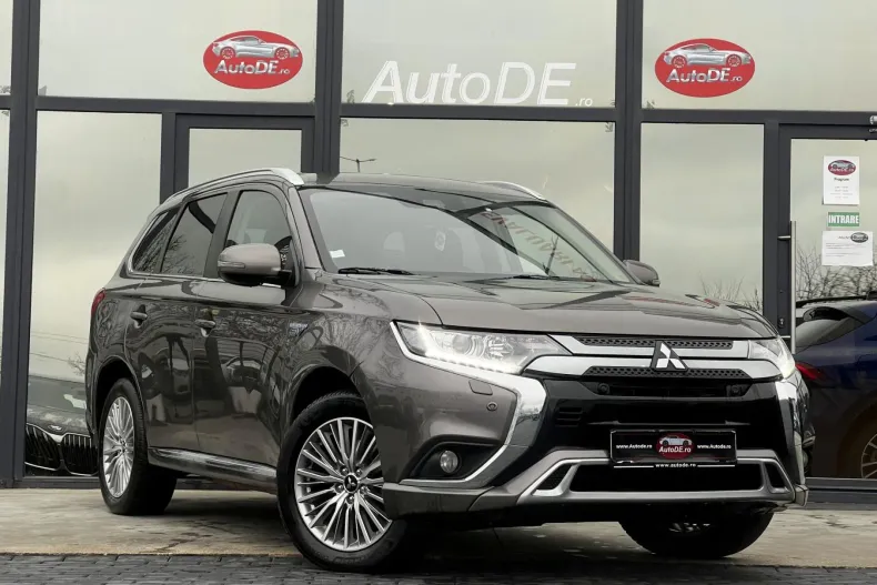 Mitsubishi Outlander din 2020 cu 101.556 km - oferta MIT151630 - foto 2
