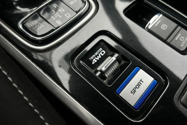 Mitsubishi Outlander din 2020 cu 101.556 km - oferta MIT151630 - foto 14