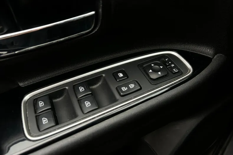 Mitsubishi Outlander din 2020 cu 101.556 km - oferta MIT151630 - foto 23