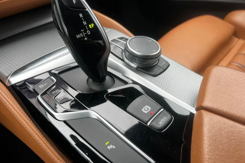 BMW Seria 5 din 2019 cu 127.154 km - oferta BMW151634 - foto 15