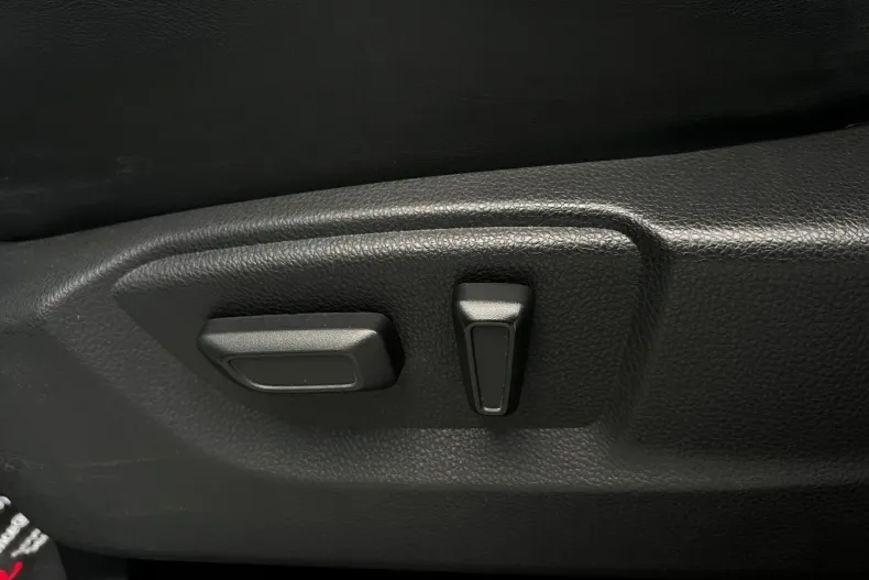 Mitsubishi Eclipse Cross din 2022 cu 113.895 km - oferta MIT151635 - foto 13