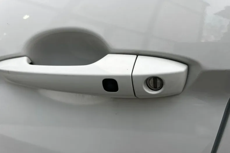 Mitsubishi Eclipse Cross din 2022 cu 113.895 km - oferta MIT151635 - foto 31