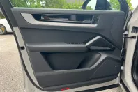 Porsche Cayenne Coupe din 2025 cu 13 km - oferta POR151643 - foto 6