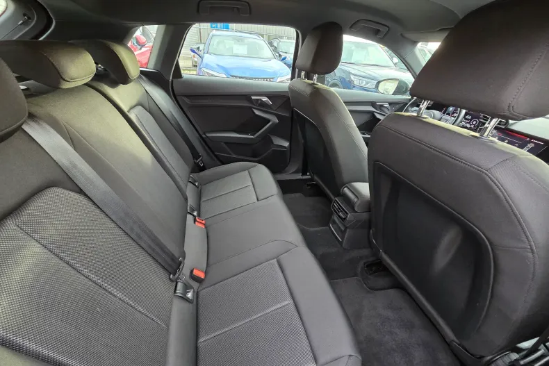 Audi A3 din 2020 cu 174.000 km - oferta AUD151649 - foto 8