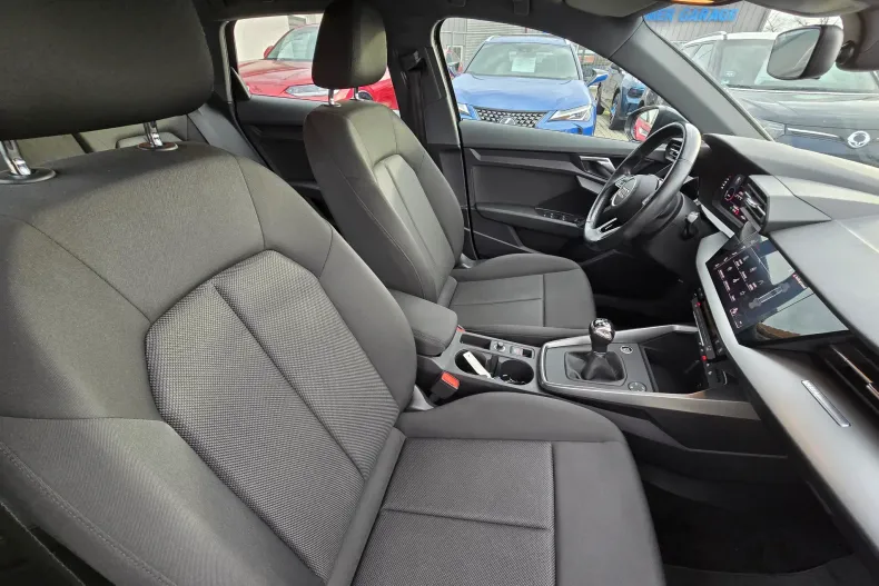 Audi A3 din 2020 cu 174.000 km - oferta AUD151649 - foto 9