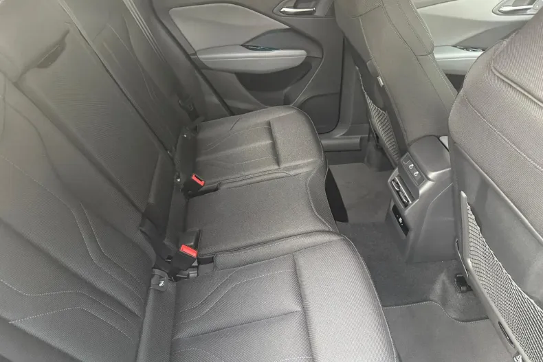 Audi Q3 din 2025 cu 0 km - oferta AUD151654 - foto 21