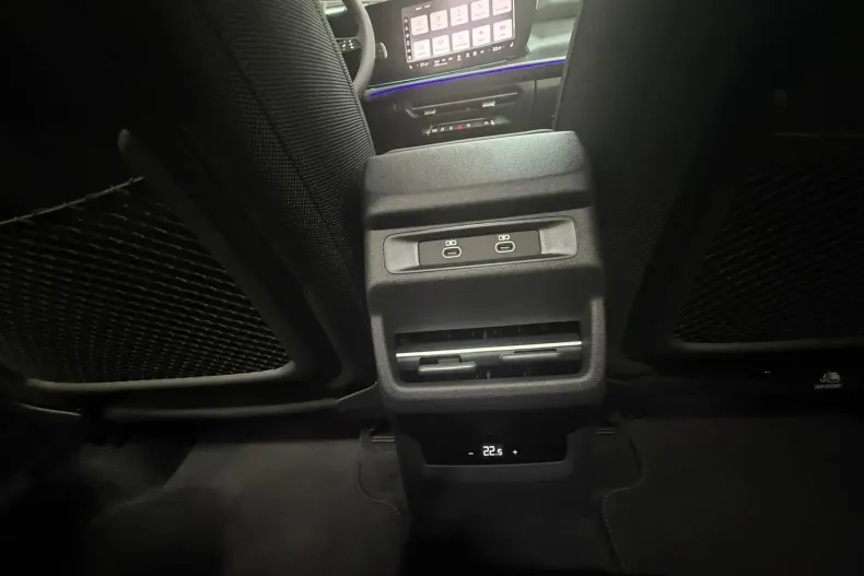 Audi Q3 din 2025 cu 0 km - oferta AUD151654 - foto 23