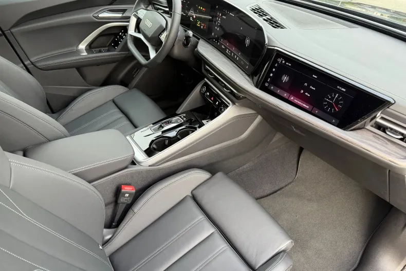 Audi Q5 din 2025 cu 3 km - oferta AUD151655 - foto 13