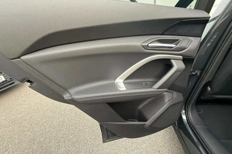 Audi Q5 din 2025 cu 3 km - oferta AUD151655 - foto 16