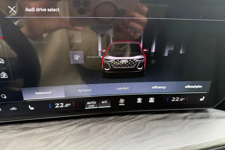 Audi Q5 din 2025 cu 3 km - oferta AUD151655 - foto 31