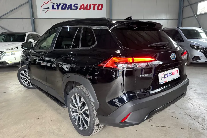 Toyota Corolla Cross din 2023 cu 46.000 km - oferta TOY151665 - foto 2