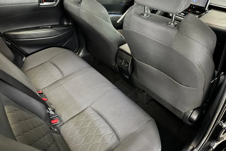 Toyota Corolla Cross din 2023 cu 46.000 km - oferta TOY151665 - foto 18