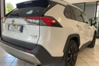 Toyota RAV4 din 2023 cu 43.000 km - oferta TOY151666 - foto 3