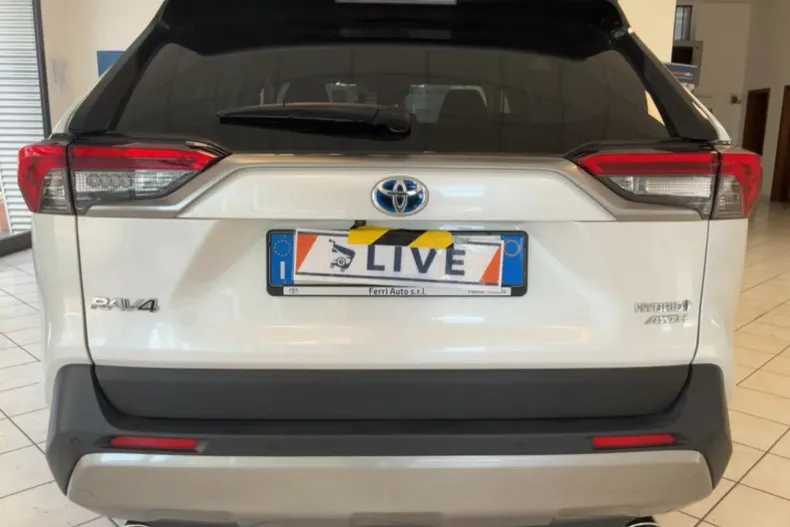 Toyota RAV4 din 2023 cu 43.000 km - oferta TOY151666 - foto 5