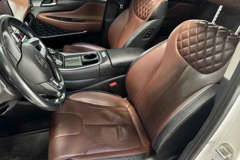 Hyundai SANTA FE din 2020 cu 99.500 km - oferta HYU151667 - foto 14