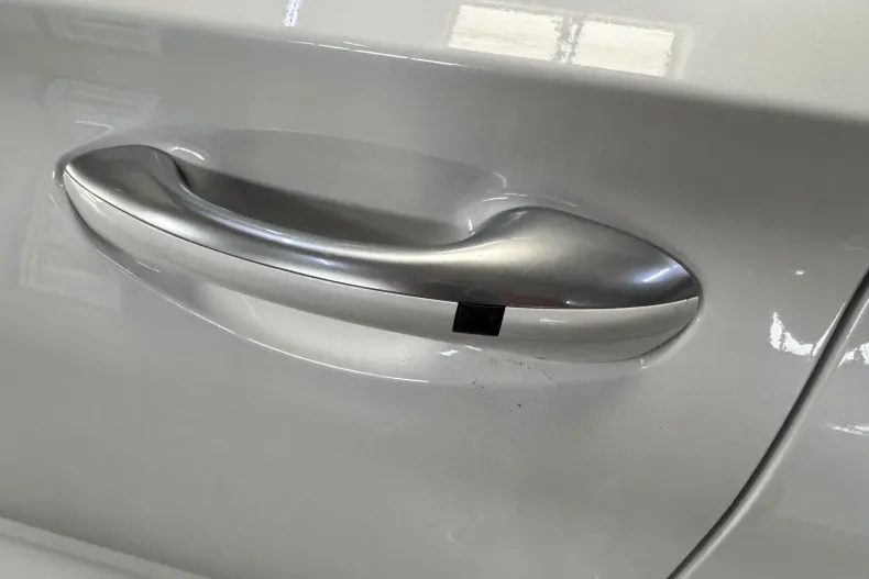 Hyundai SANTA FE din 2020 cu 99.500 km - oferta HYU151667 - foto 22