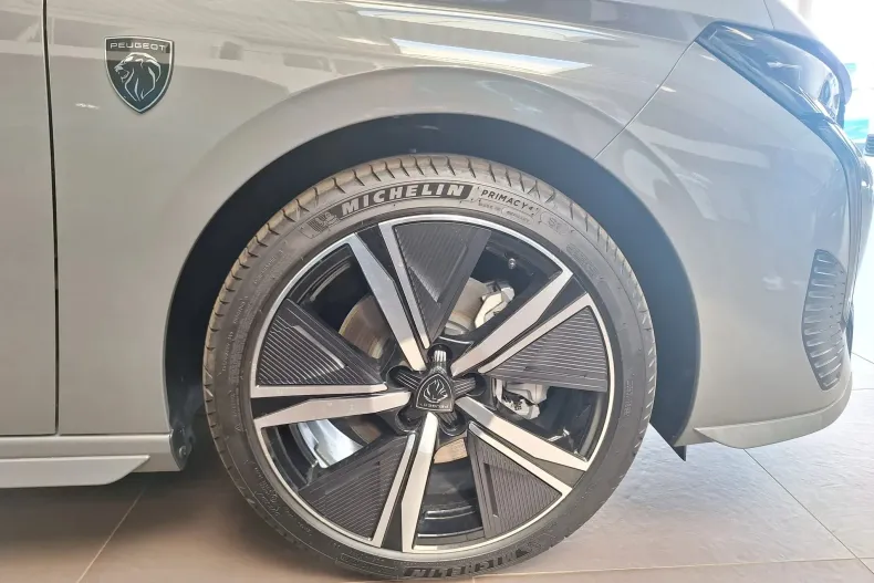 Peugeot 308 din 2025 cu 0 km - oferta PEU151668 - foto 19