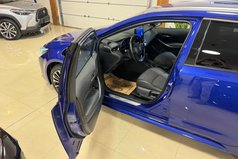 Toyota Corolla din 2023 cu 99.999 km - oferta TOY151675 - foto 9