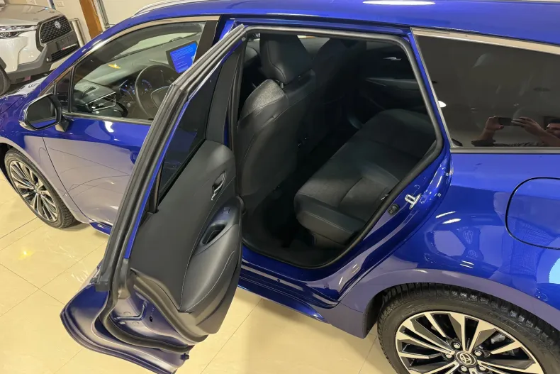 Toyota Corolla din 2023 cu 99.999 km - oferta TOY151675 - foto 10