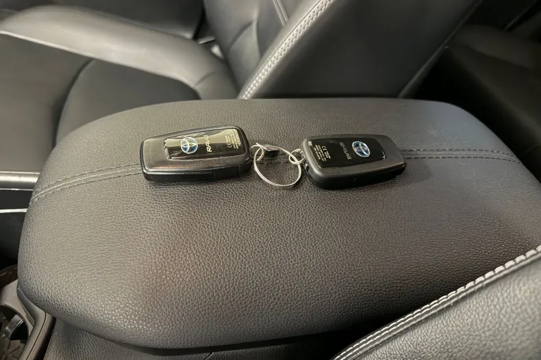 Toyota RAV4 din 2021 cu 154.000 km - oferta TOY151676 - foto 20