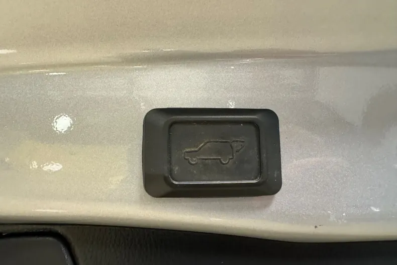 Toyota RAV4 din 2021 cu 154.000 km - oferta TOY151676 - foto 23