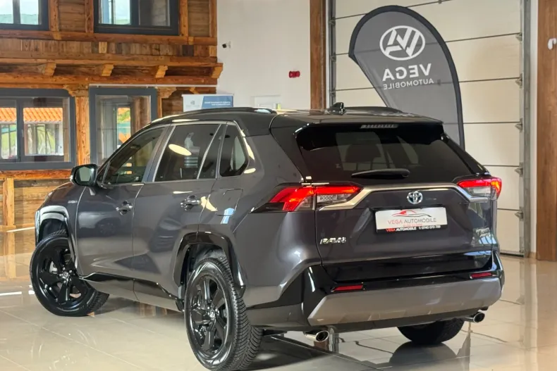 Toyota RAV4 din 2020 cu 97.195 km - oferta TOY151677 - foto 3