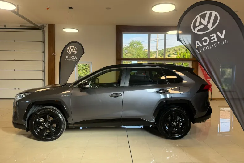 Toyota RAV4 din 2020 cu 97.195 km - oferta TOY151677 - foto 4