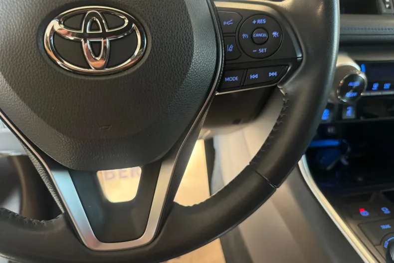 Toyota RAV4 din 2020 cu 97.195 km - oferta TOY151677 - foto 23