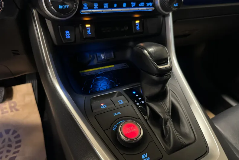 Toyota RAV4 din 2019 cu 115.000 km - oferta TOY151678 - foto 17