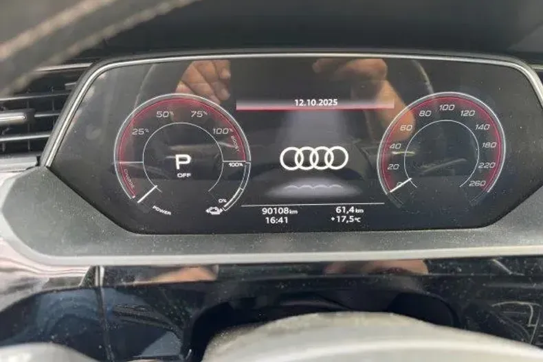 Audi e-tron din 2021 cu 90.108 km - oferta AUD151683 - foto 5