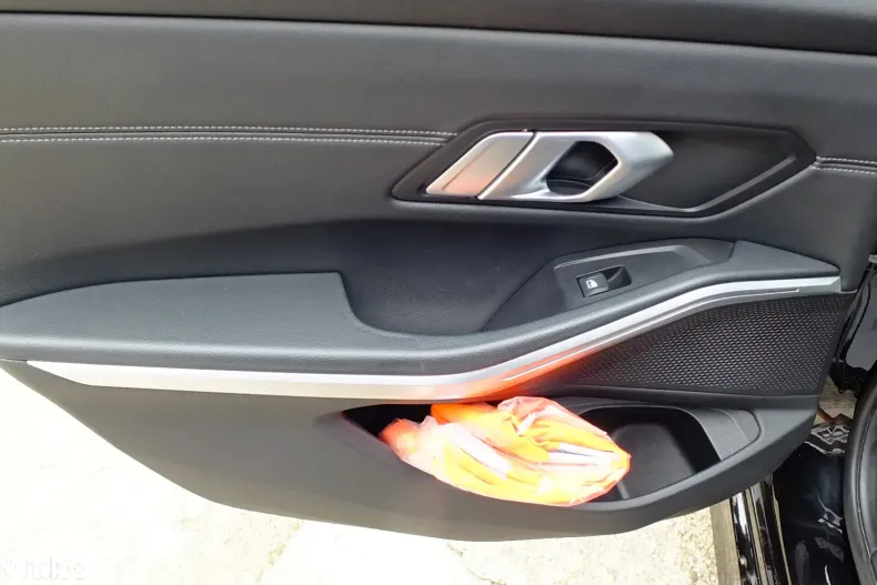 BMW Seria 3 din 2020 cu 161.600 km - oferta BMW151685 - foto 26