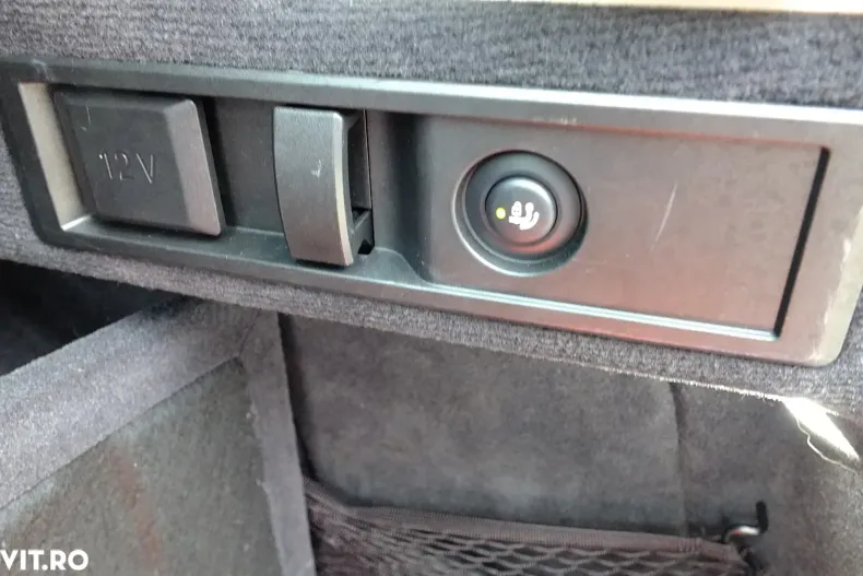 BMW Seria 3 din 2020 cu 161.600 km - oferta BMW151685 - foto 39