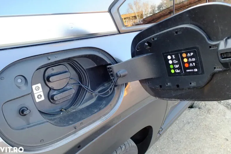 Mazda MX-30 din 2020 cu 35.200 km - oferta MAZ151686 - foto 28