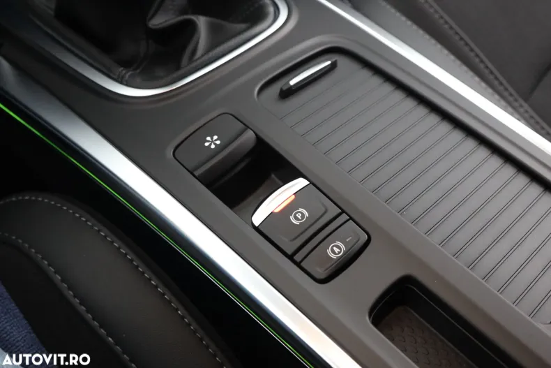 Renault Megane din 2020 cu 179.997 km - oferta REN151692 - foto 23