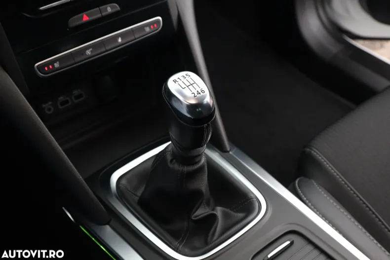 Renault Megane din 2020 cu 179.997 km - oferta REN151692 - foto 24