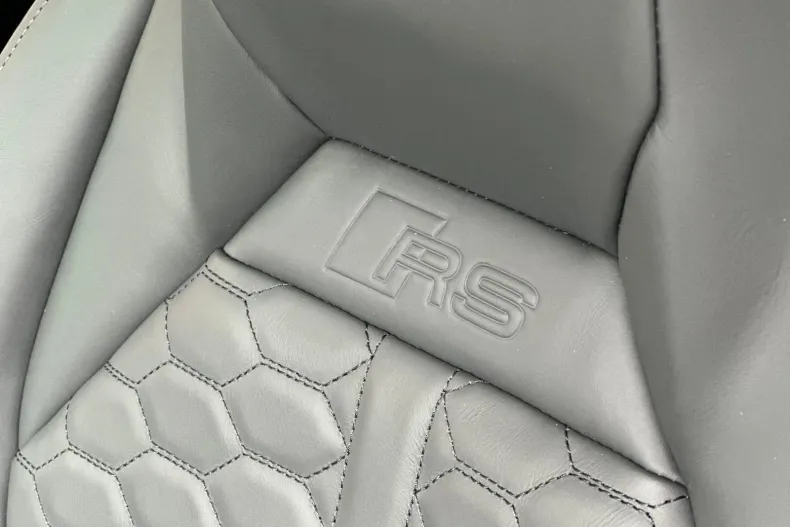 Audi RSQ3 din 2023 cu 30.000 km - oferta AUD151696 - foto 19