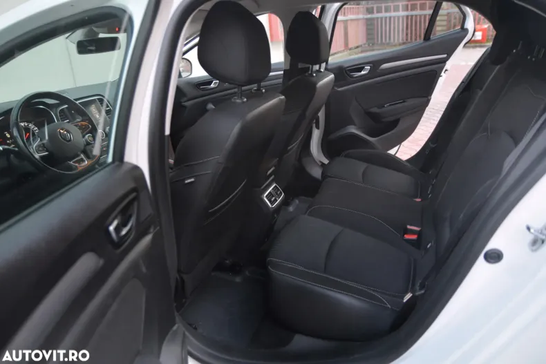 Renault Megane din 2022 cu 142.200 km - oferta REN151698 - foto 13