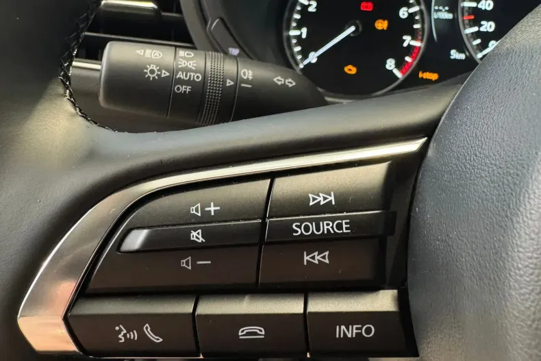 Mazda 3 din 2025 cu 0 km - oferta MAZ151714 - foto 11