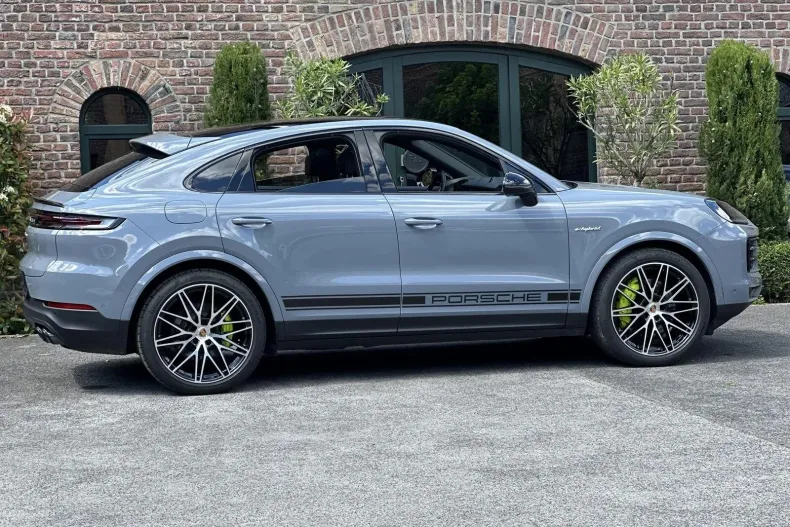 Porsche Cayenne Coupe din 2023 cu 58.250 km - oferta POR151722 - foto 17