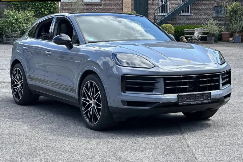 Porsche Cayenne Coupe din 2023 cu 58.250 km - oferta POR151722 - foto 19
